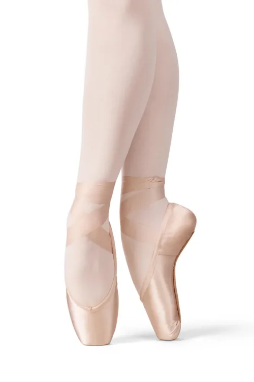 Russian Pointe Akoya Pointe Shoes